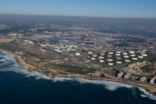 Ameaça à refinaria do Porto merece parecer negativo