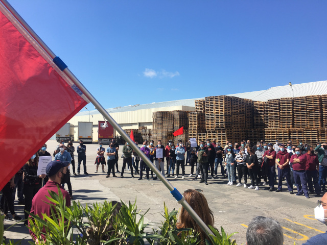 Isabel Camarinha estará com os trabalhadores em greve na vidreira Santos Barosa