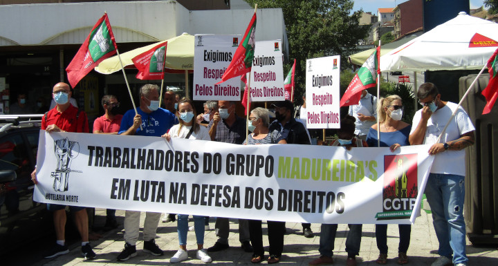 Patrões do Madureira s escondem Porsches de trabalhadores em protesto