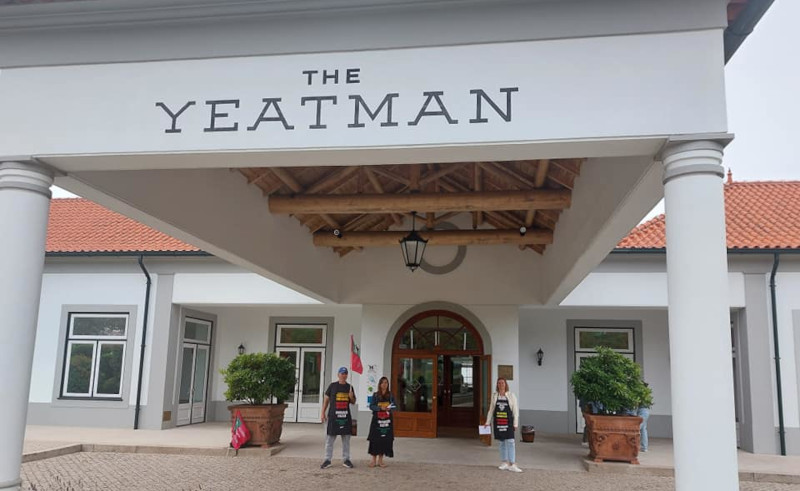Hotel Yeatman chama PSP para expulsar sindicalistas da porta