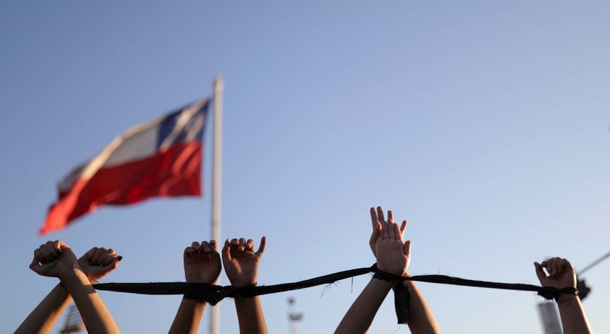 Manifestação no Chile pelos direitos das mulheres Pablo Sanhueza – Reuters