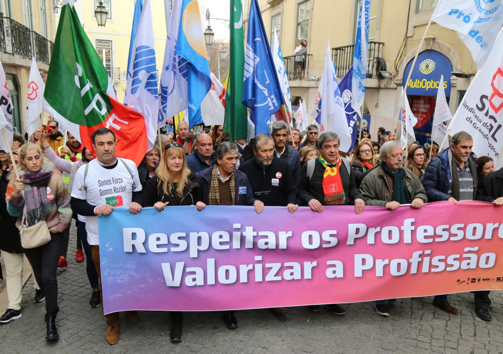 Professores reafirmam que a luta terá de continuar face a ausência de acordo