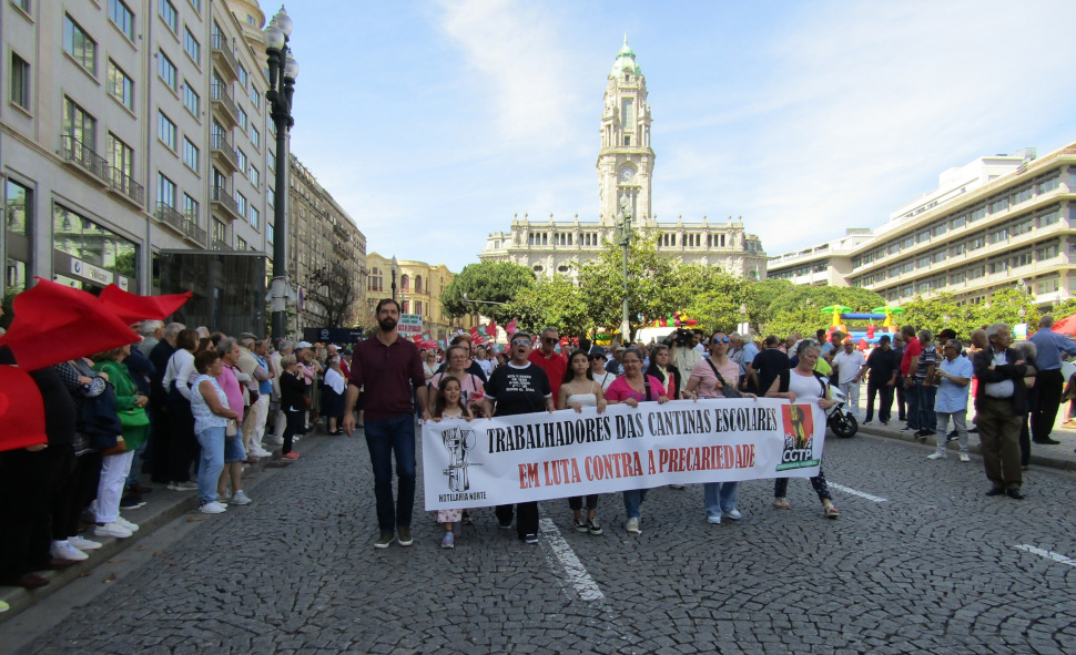 Trabalhadores de cantinas escolares da Uniself vão estar em greve