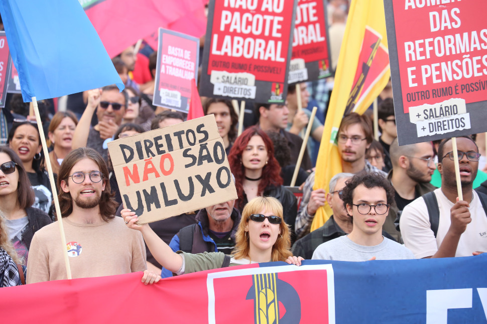 54909309207 62b0afa28f o1