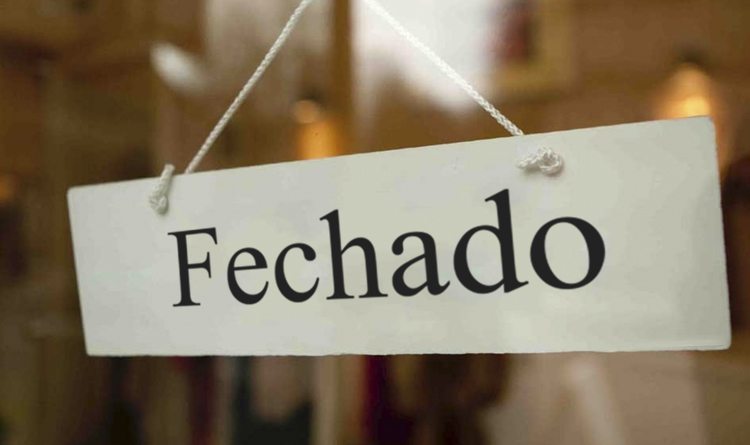 fechado